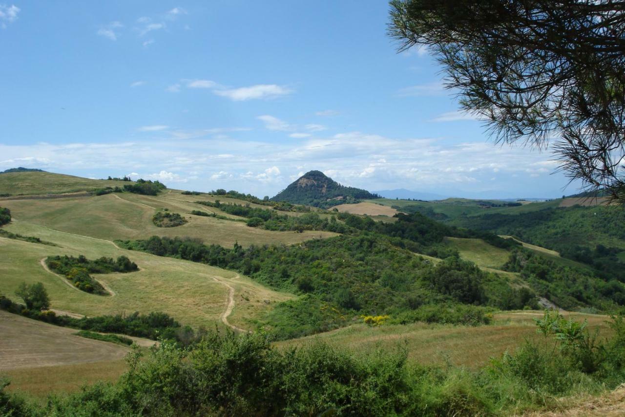 Podere San Francesco Bed and Breakfast Βολτέρρα Εξωτερικό φωτογραφία